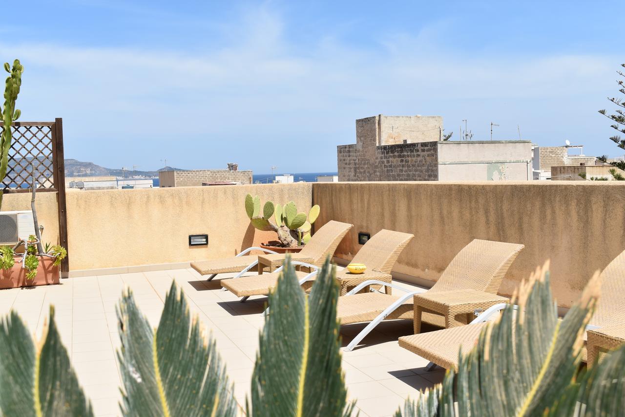 Hotel Il Portico فافينانا المظهر الخارجي الصورة