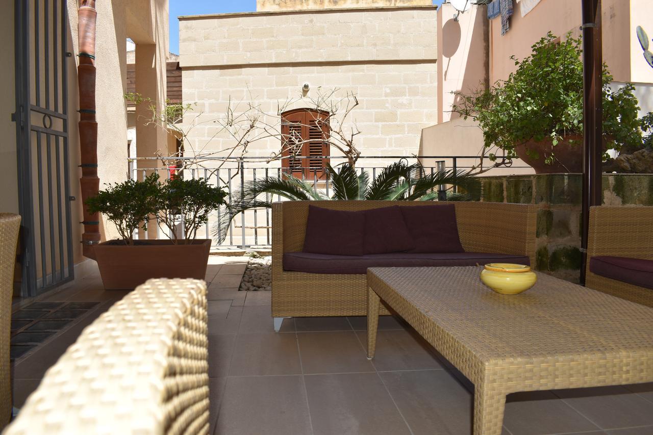 Hotel Il Portico فافينانا المظهر الخارجي الصورة