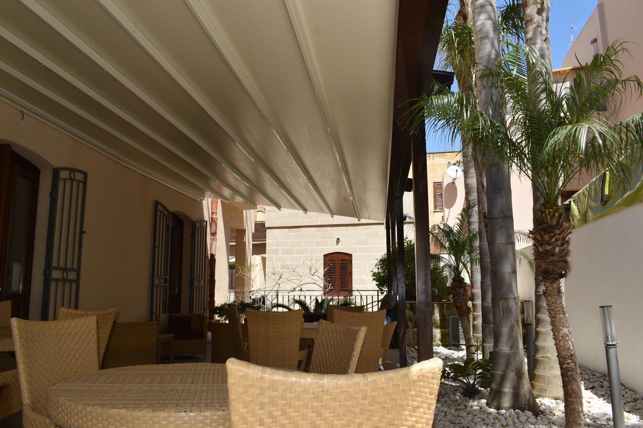 Hotel Il Portico فافينانا المظهر الخارجي الصورة