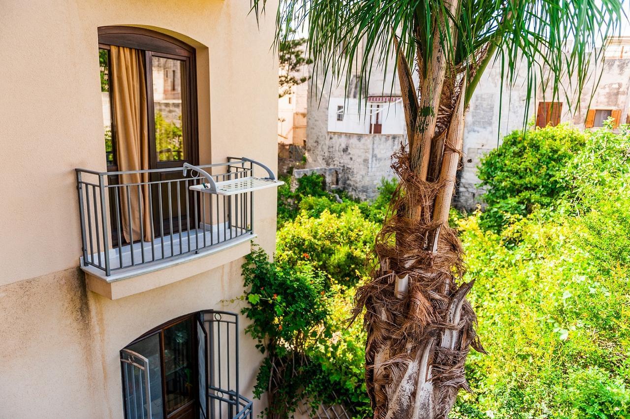 Hotel Il Portico فافينانا المظهر الخارجي الصورة