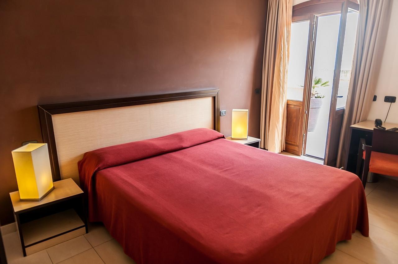 Hotel Il Portico فافينانا المظهر الخارجي الصورة